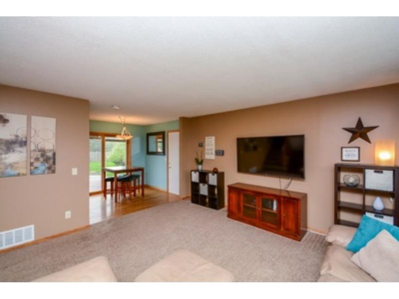 15277 92nd Pl N, Maple Grove, MN 55369