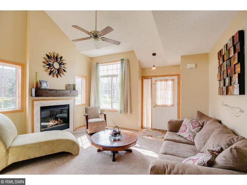 2222 Boulder Point, Shakopee, MN 55379