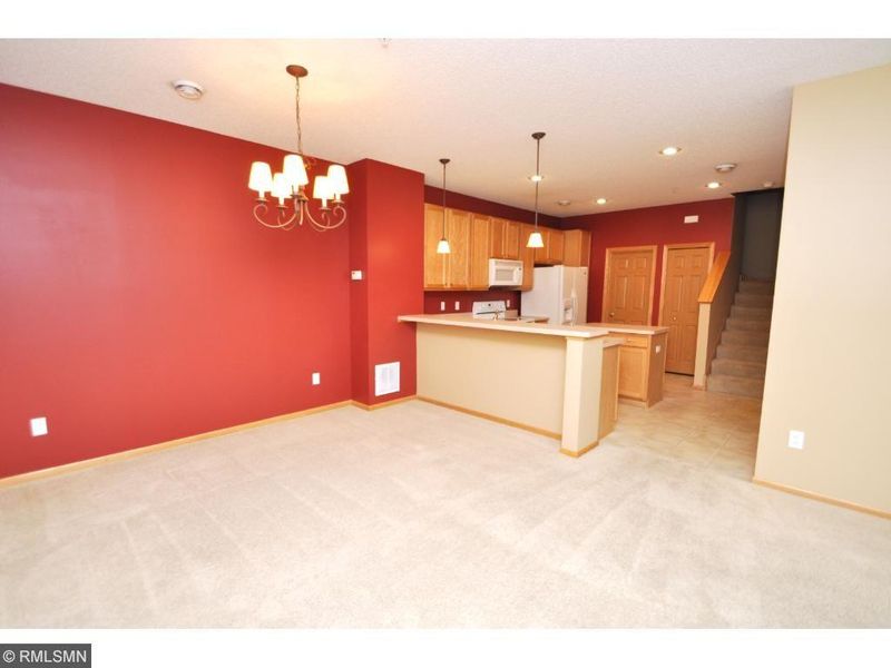 2567 49th St E, Inver Grove Heights, MN 55076