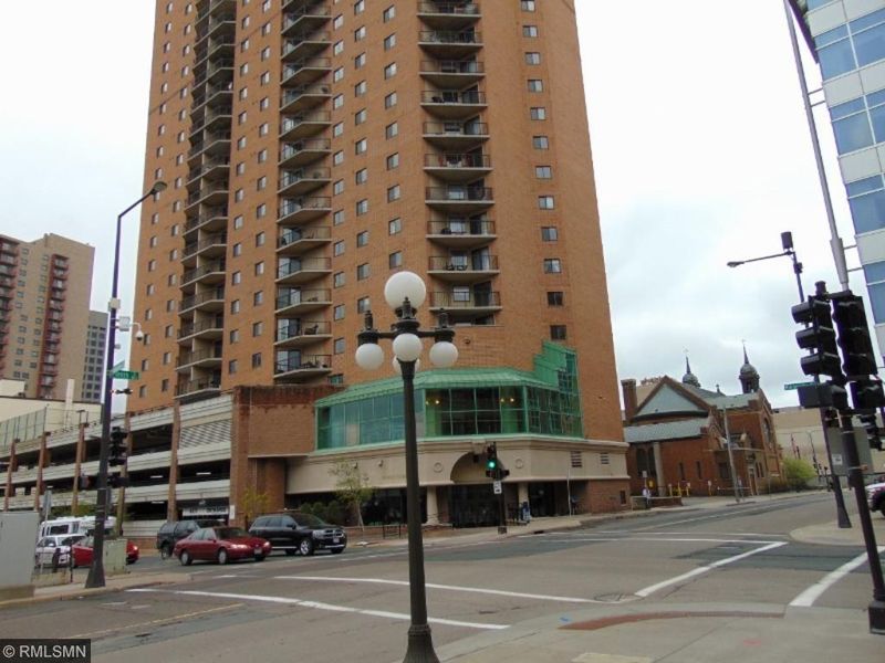 78 10th St E #R1209, Saint Paul, MN 55101