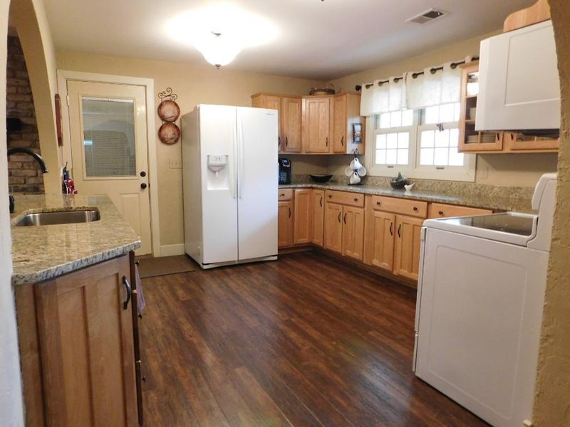 16176 Vintage St NW, Andover, MN 55304
