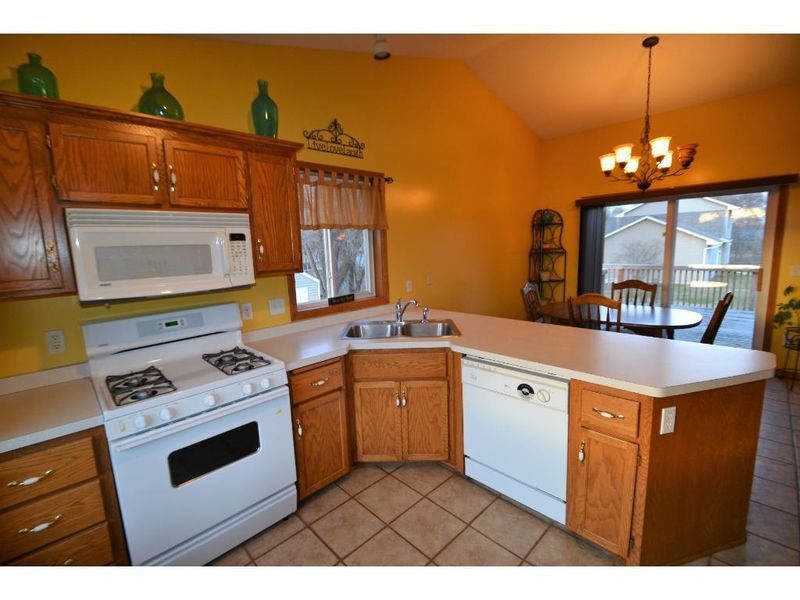 27955 Lamar Ave, Chisago City, MN 55013
