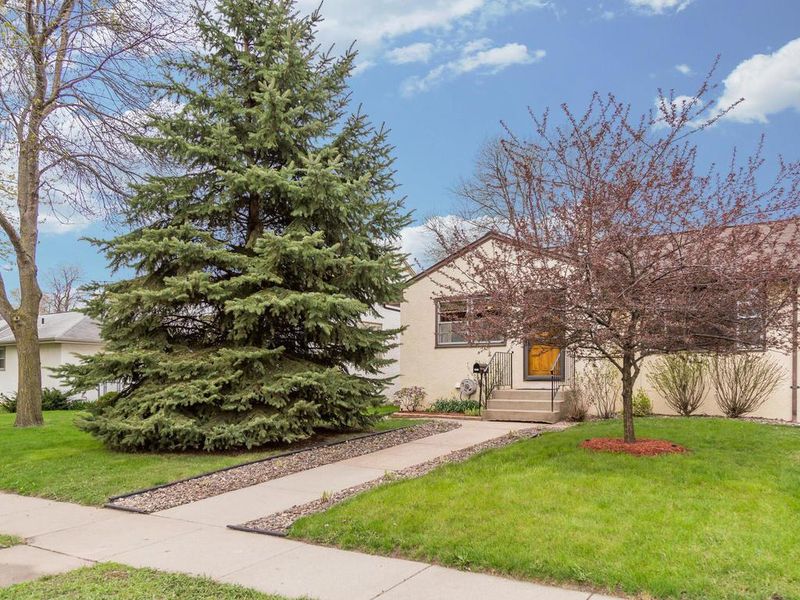 1414 5th Ave S, South Saint Paul, MN 55075