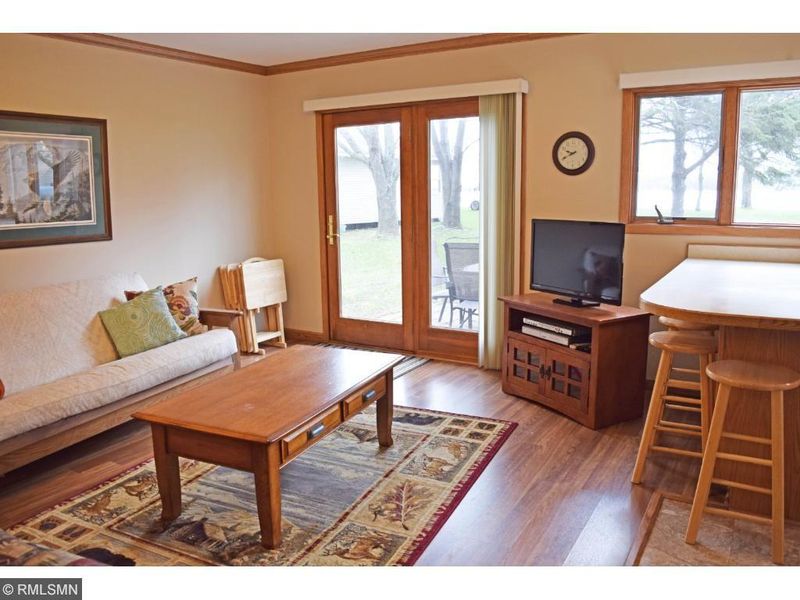 21174 Eagle Dr, Osakis, MN 56360