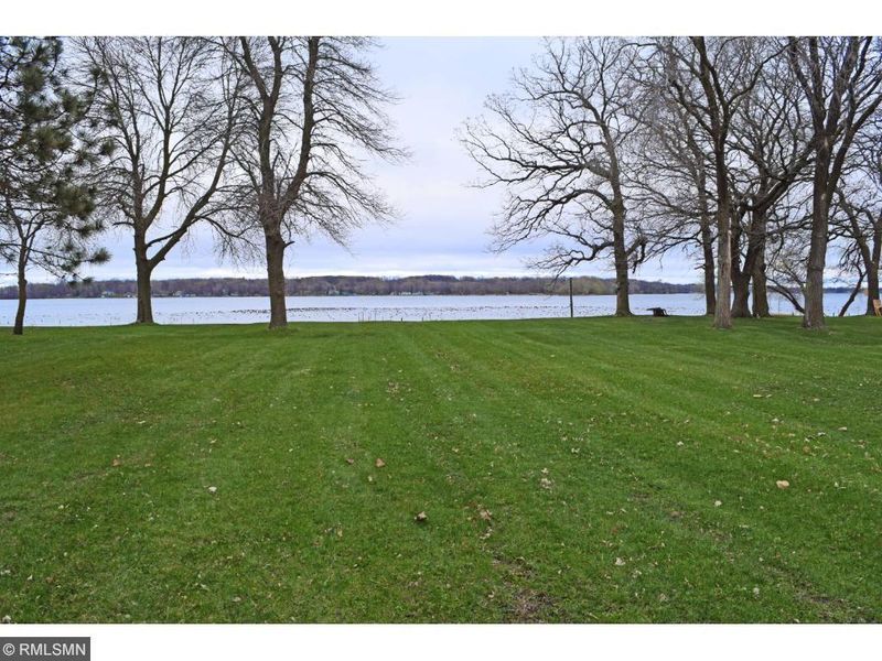 21174 Eagle Dr, Osakis, MN 56360