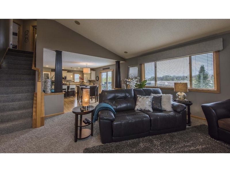 22800 Rachael Dr, Rogers, MN 55374