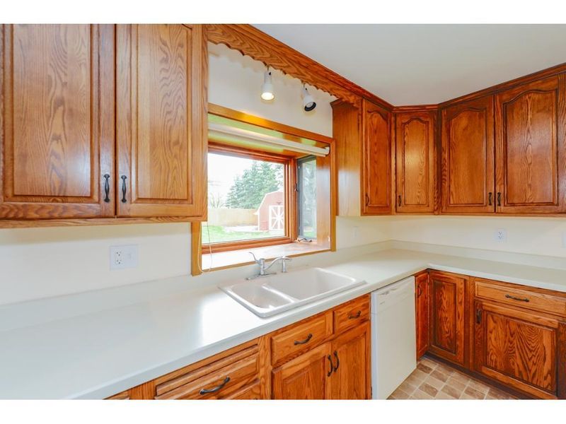 10111 Elliot Ave S, Bloomington, MN 55420