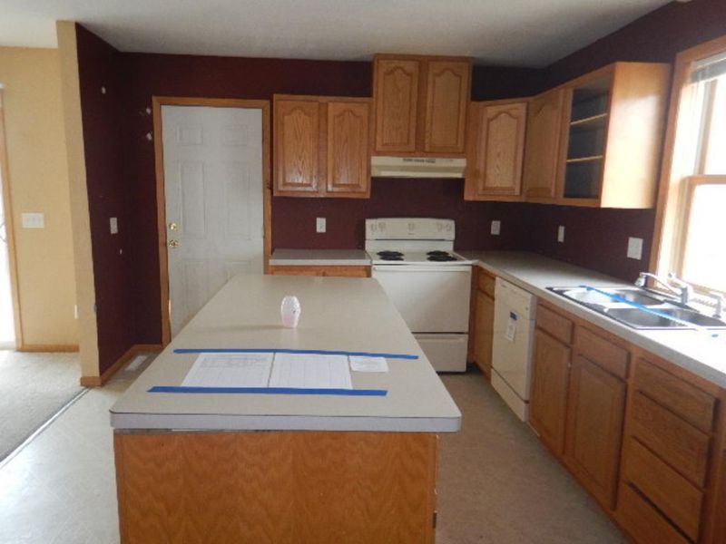 757 5th Ave S, South Saint Paul, MN 55075