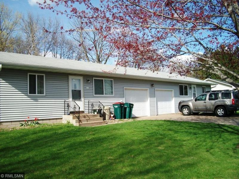 121-123 Emory Dr, River Falls, WI 54022