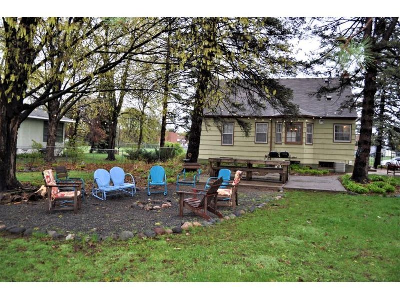 4863 Bald Eagle Ave, White Bear Lake, MN 55110