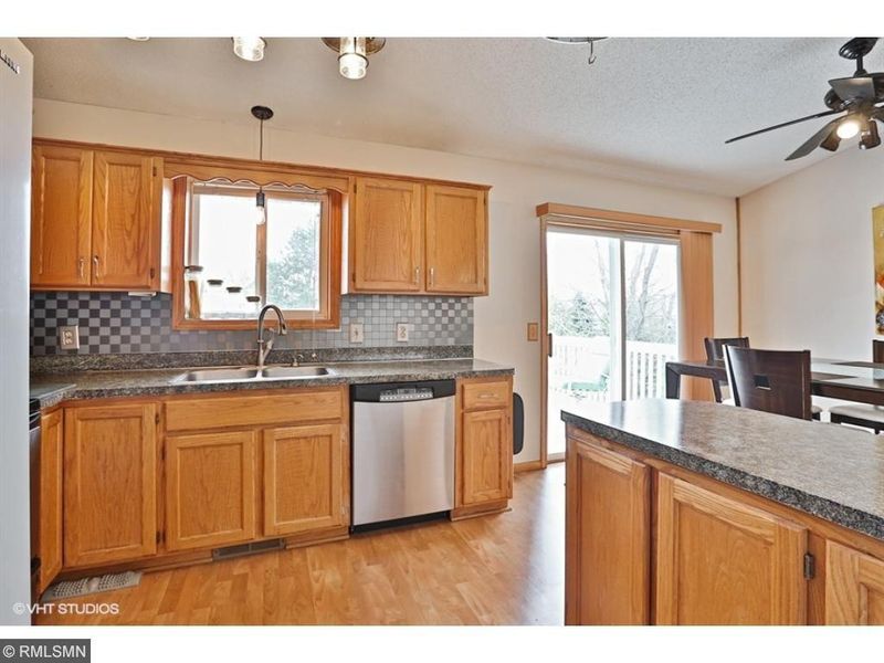 1122 Manitou St, Big Lake, MN 55309
