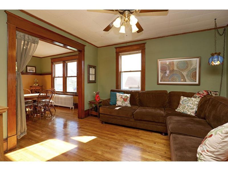 1187 Sherburne Ave, Saint Paul, MN 55104