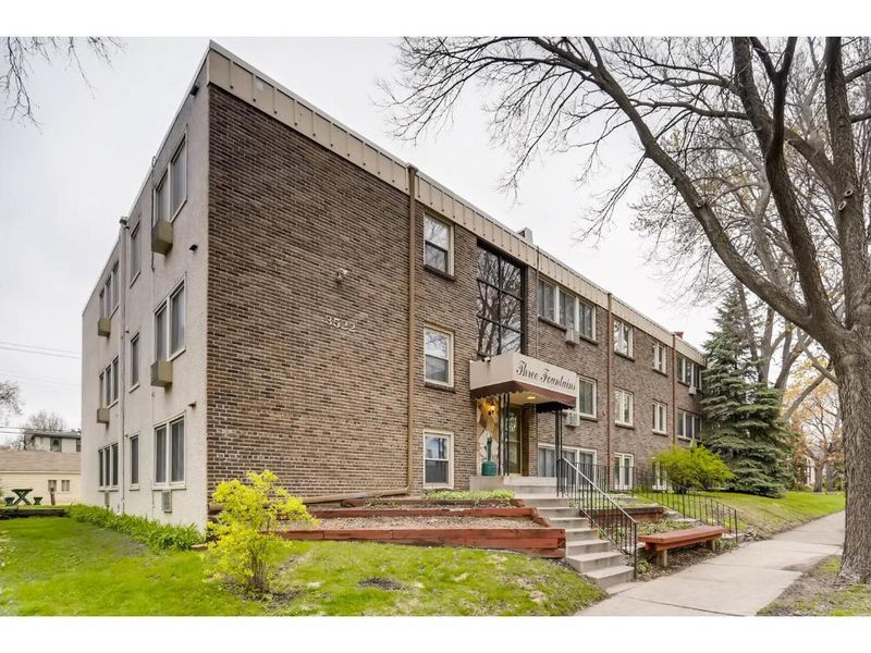 3522 Harriet Ave #204, Minneapolis, MN 55408