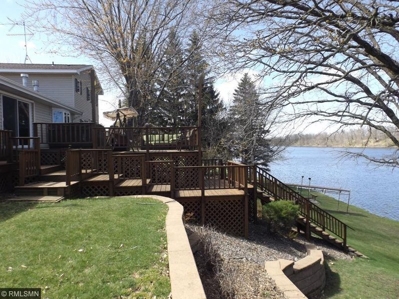 20126 Ann River Dr, Mora, MN 55051