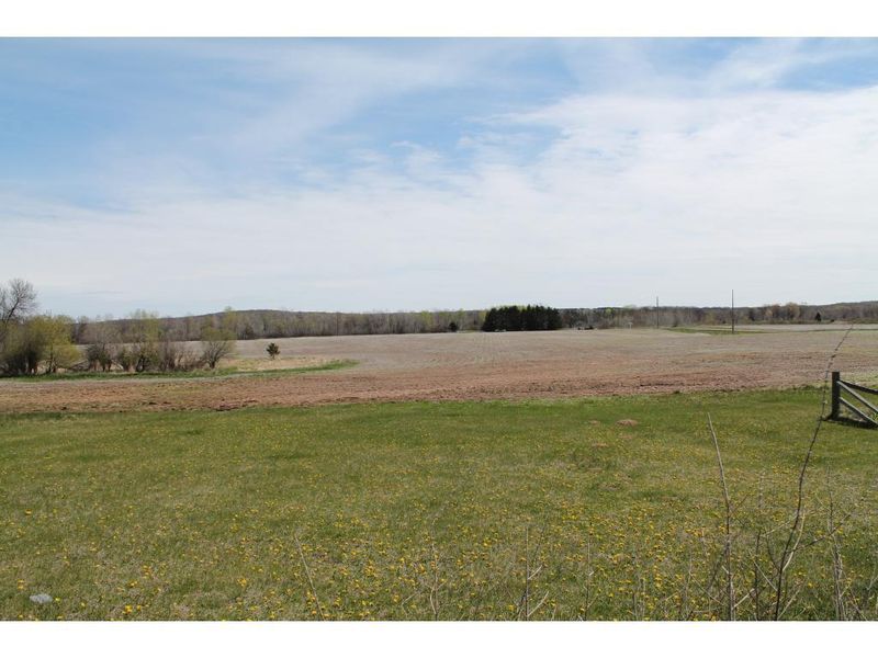682 250th St, Osceola, WI 54020