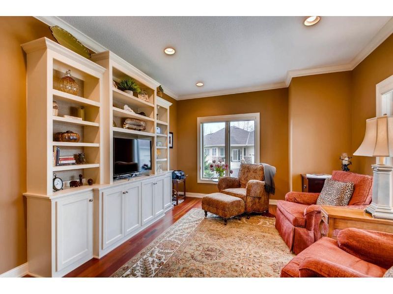 753 Boulder Dr, Orono, MN 55356