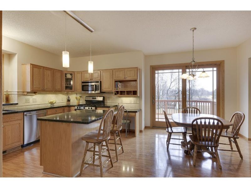 8819 Telford Crossing, Brooklyn Park, MN 55443