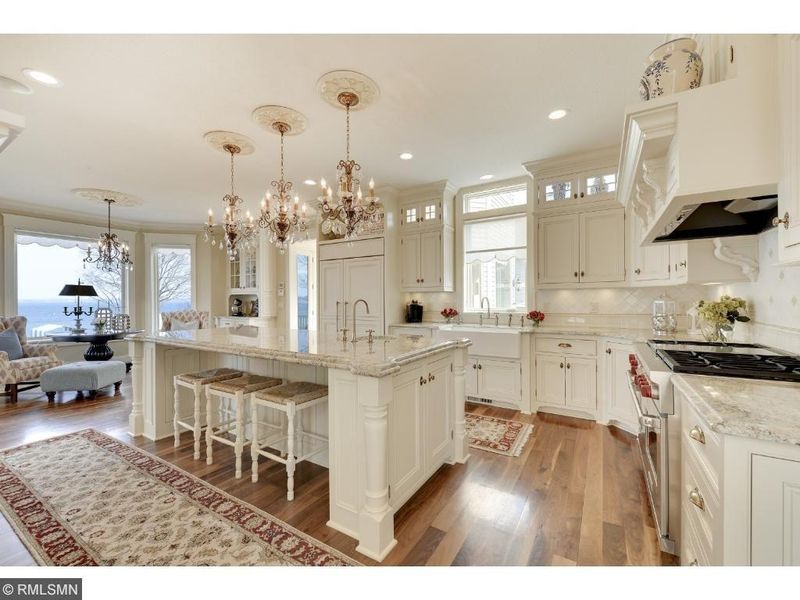 2408 Lafayette Rd, Wayzata, MN 55391