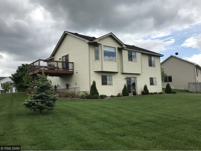 18764 Range Pole Point, Big Lake, MN 55309