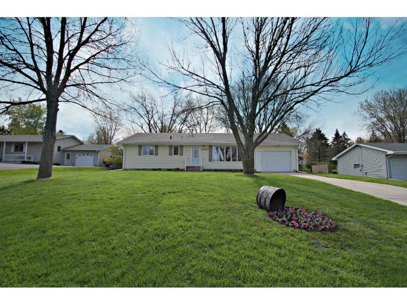 1809 Jefferson Rd, Northfield, MN 55057