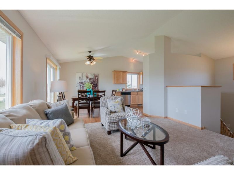 808 Buffalo Hills St, Buffalo, MN 55313