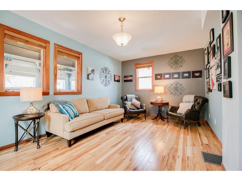 1886 Minnehaha Ave E, Saint Paul, MN 55119