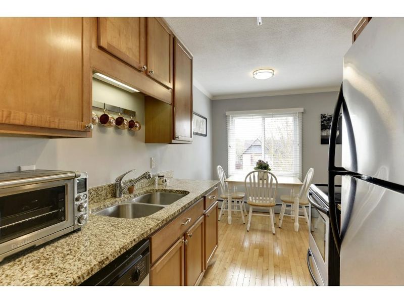 2732 Grand Ave S #201, Minneapolis, MN 55408