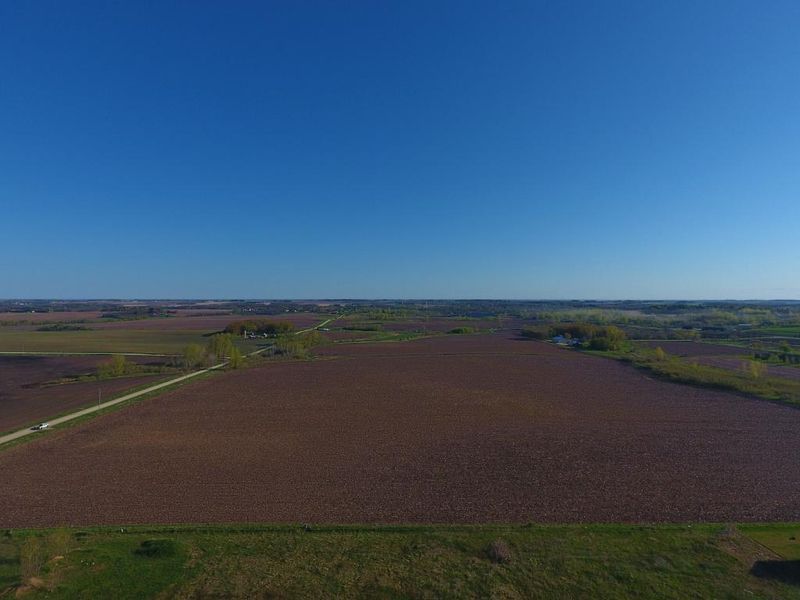 XXXX 235th Ave, Kasson, MN 55944
