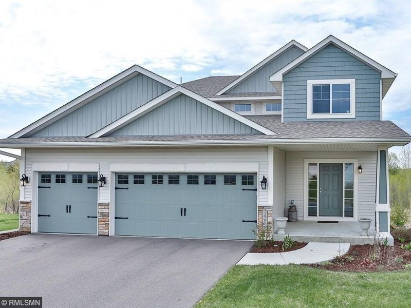 19906 Itea Ave, Lakeville, MN 55044