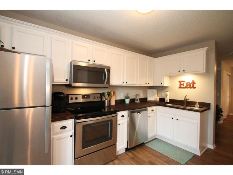 16013 71st St NE, Elk River, MN 55330