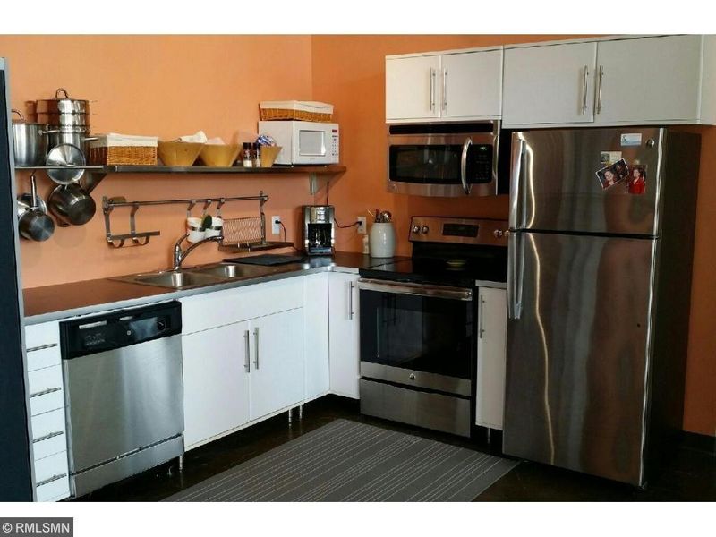 500 Robert St N #707, Saint Paul, MN 55101
