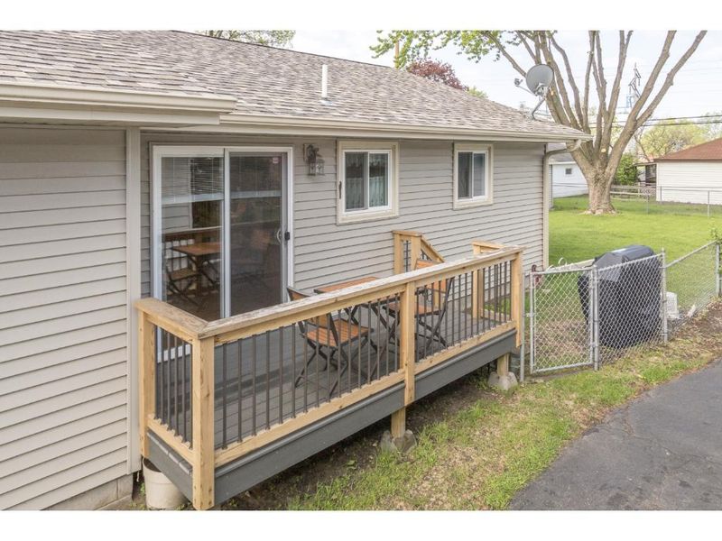 4526 2nd St NE, Fridley, MN 55421