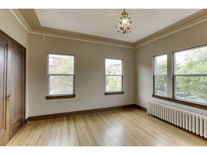 3252 Fremont Ave S #205, Minneapolis, MN 55408