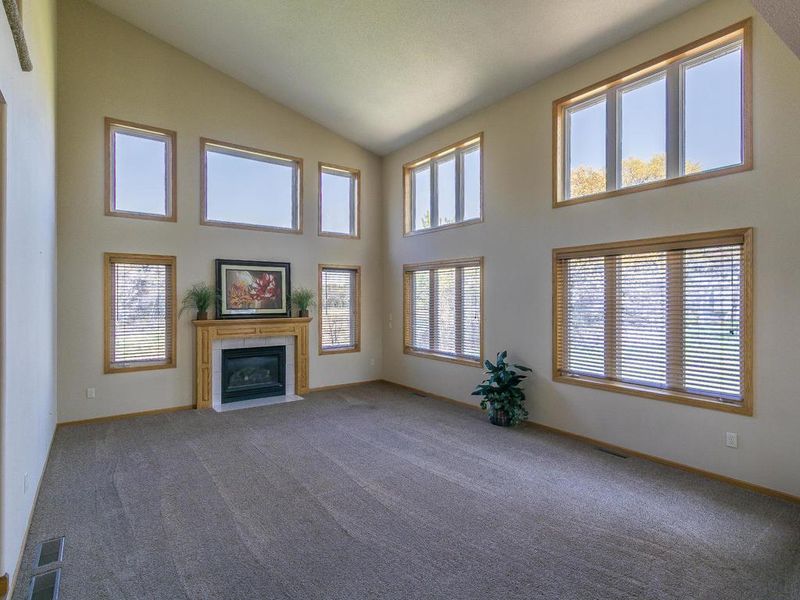 2057 157th Ln NW, Andover, MN 55304