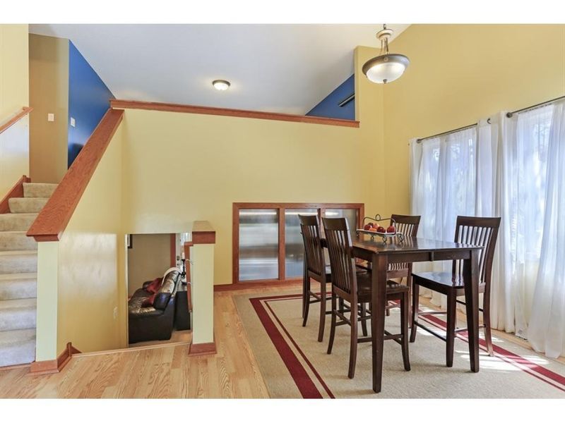 7471 Atherton Way, Eden Prairie, MN 55346