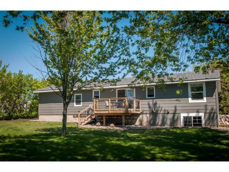 106 Jennifer Ln, Jordan, MN 55352