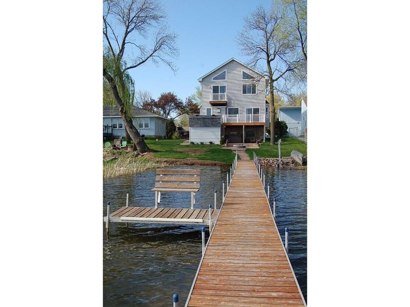 1854 N Ham Lake Dr NE, Ham Lake, MN 55304