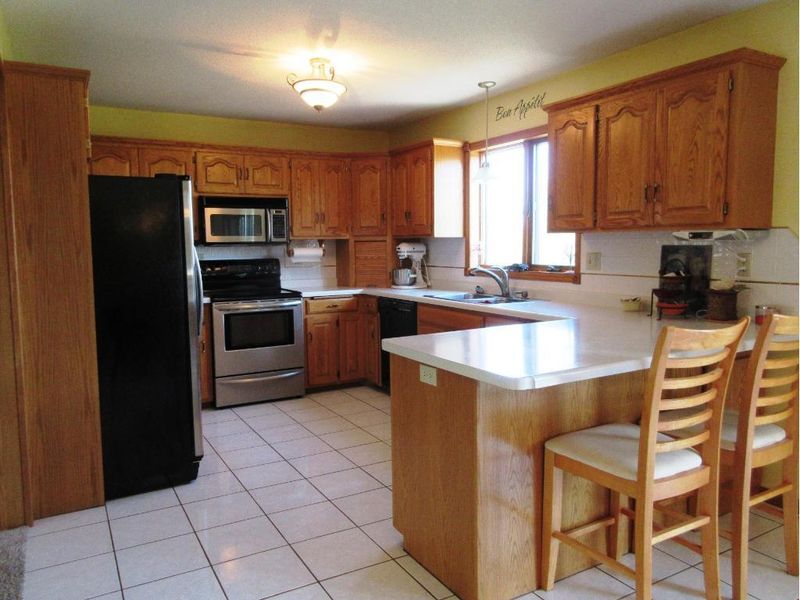 18154 Edge Hill Rd, Richmond, MN 56368