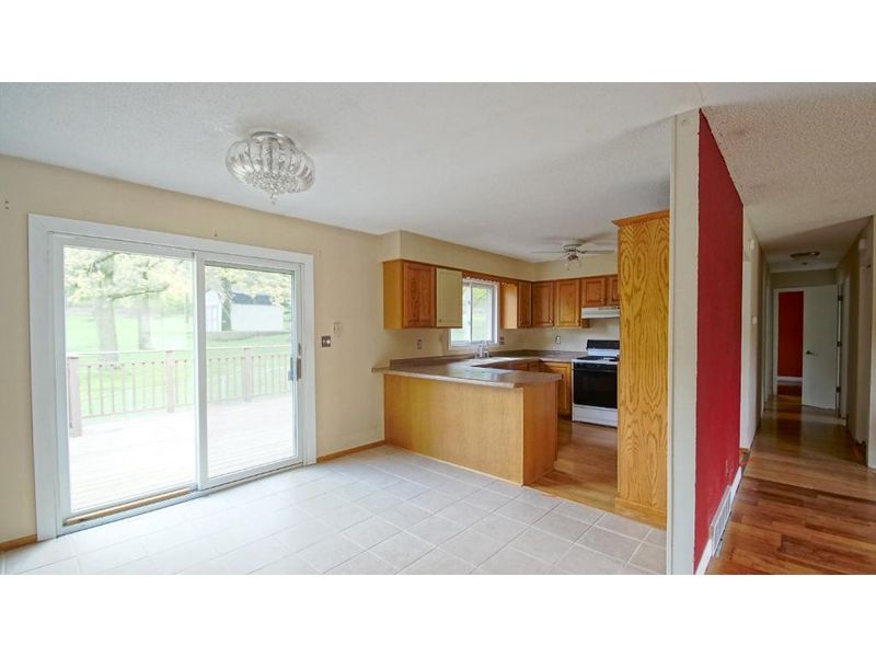 784 Pioneer Rd, Red Wing, MN 55066