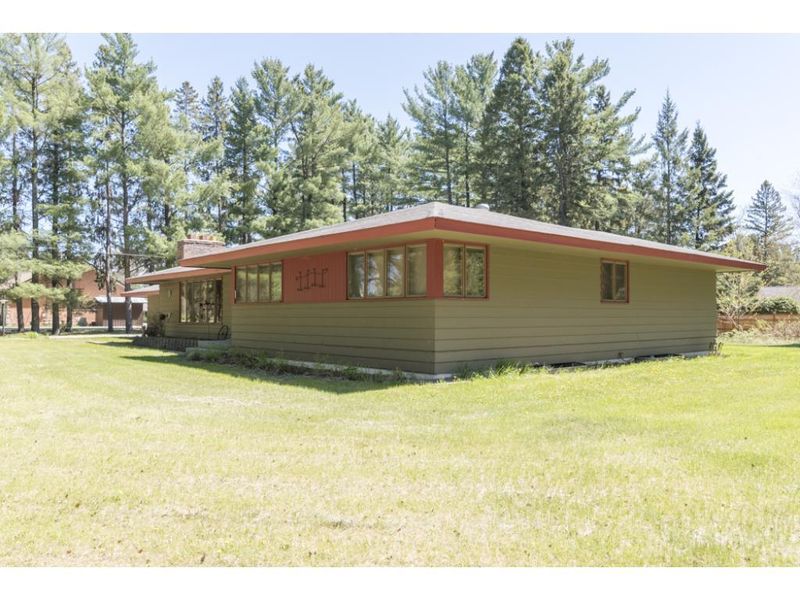 210 Lawn St, Park Rapids, MN 56470