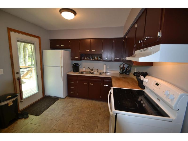 785 Vicky Ln, Lino Lakes, MN 55014