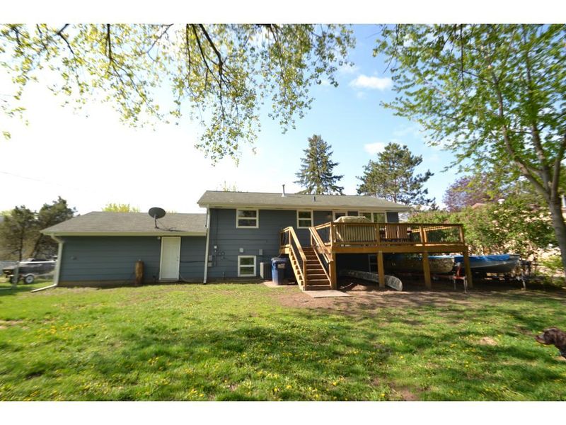 785 Vicky Ln, Lino Lakes, MN 55014