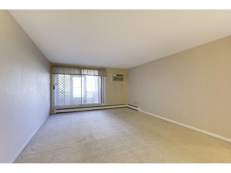 4201 Lakeside Ave N #115, Brooklyn Center, MN 55429