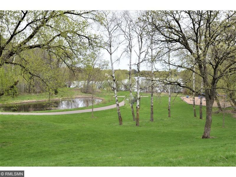 12986 Euclid Ave, Apple Valley, MN 55124