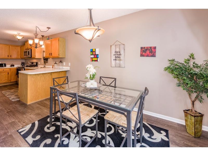 12928 Echo Ln, Apple Valley, MN 55124
