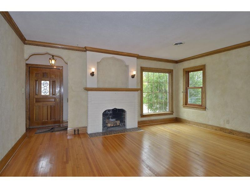 1635 Scheffer Ave, Saint Paul, MN 55116