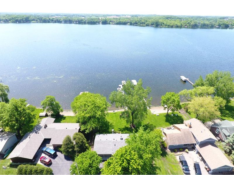 6405 N Shore Dr, Rockford, MN 55373