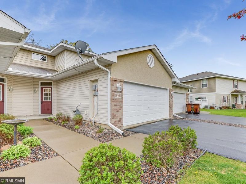 18469 Yankton St NW, Elk River, MN 55330