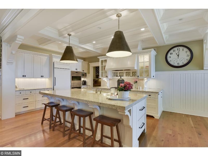 3342 Robinsons Bay Rd, Wayzata, MN 55391