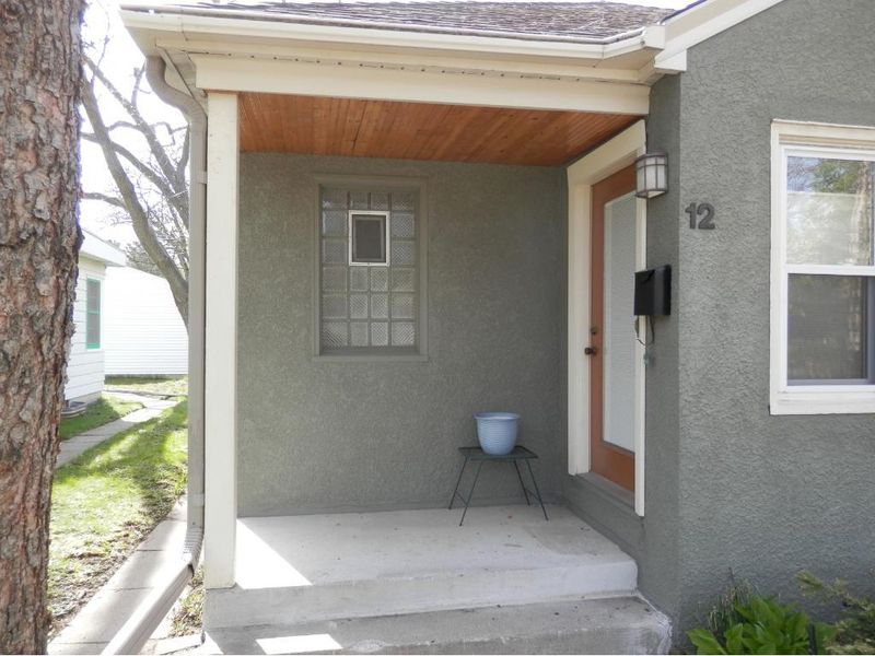 8 Penn Ave S, Minneapolis, MN 55405